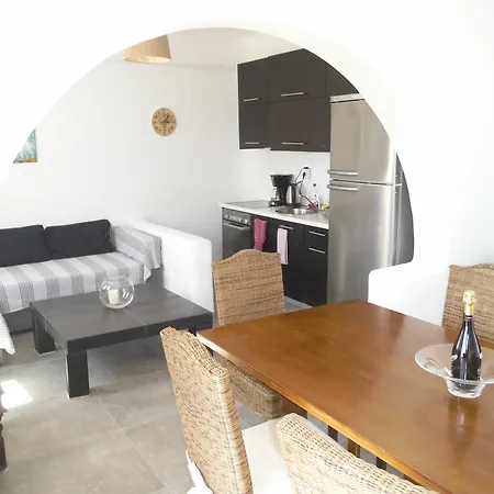 Elia House With Private Pool Vila *